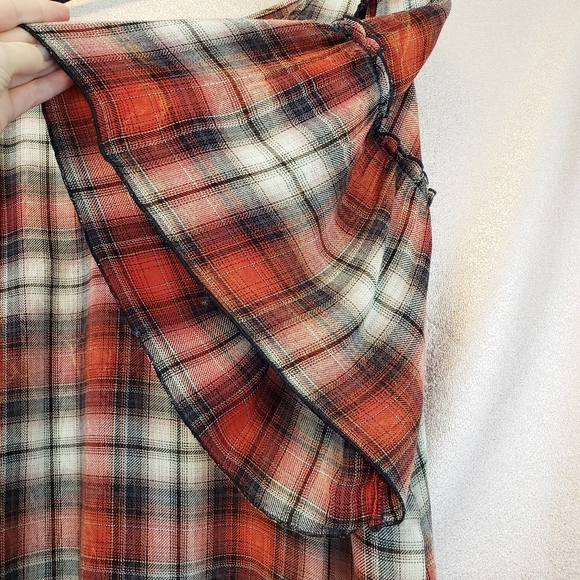 Seven7 Plaid Peplum Sleeve Blouse Medium - Picture 3 of 8